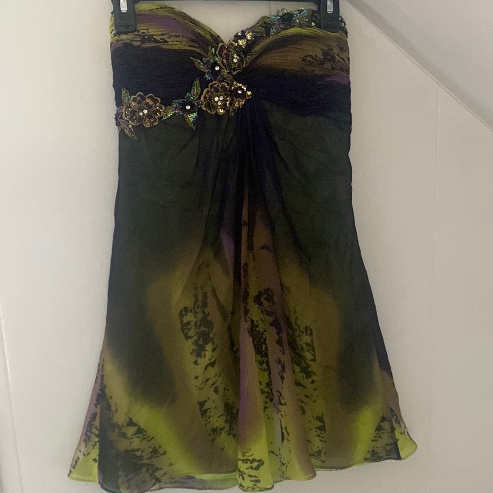Faviana shirt dress size 4